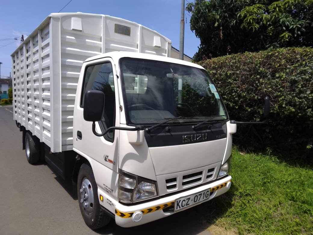 ISUZU NKR 2020 locally assembled QUICK SALE You Pay 30% DEPOSIT Hire purchase installments local