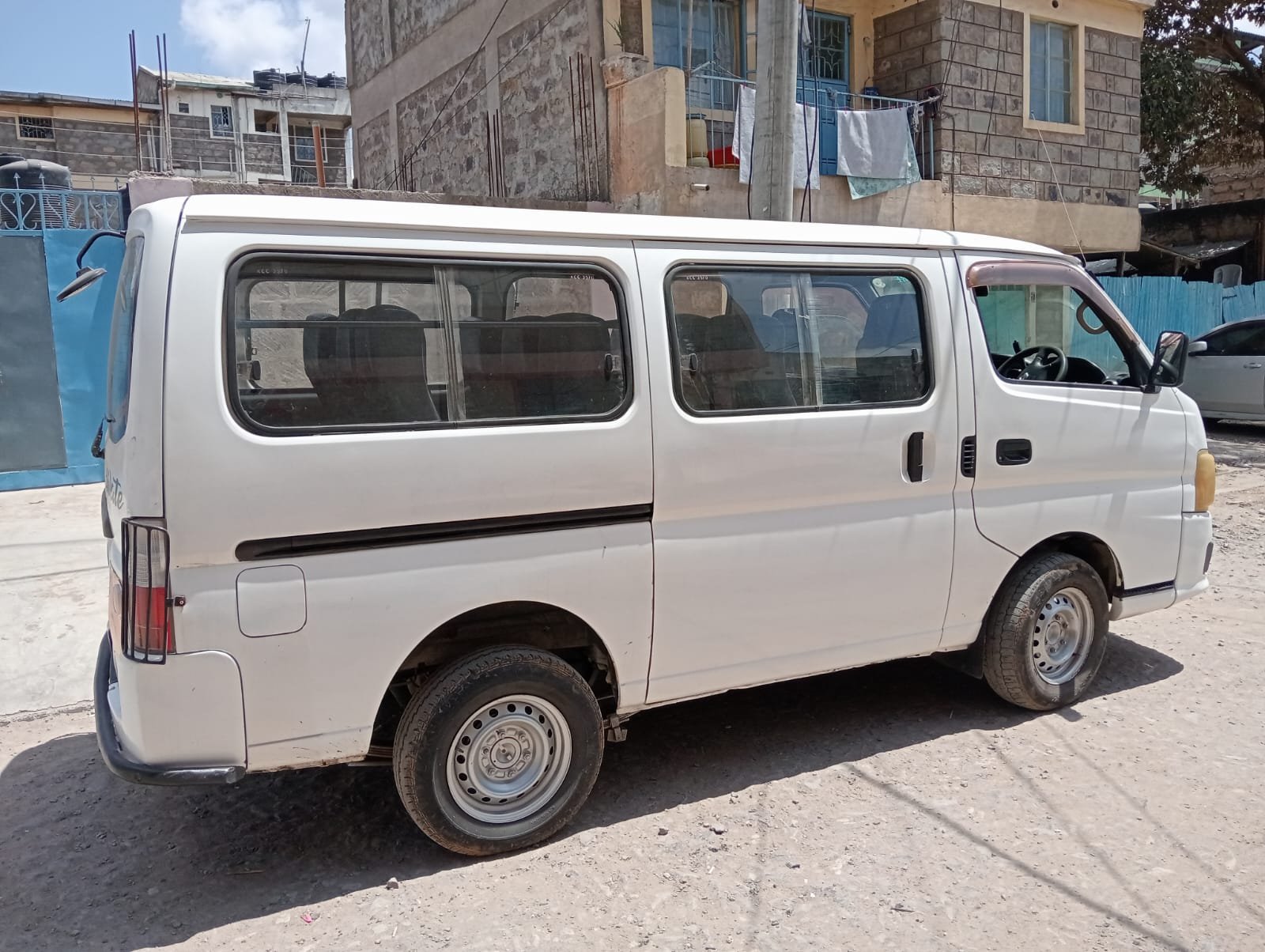 Nissan caravan for sale in Kenya 🔥 QUICK SALE urvan van You Pay 40% Deposit Trade in Ok EXCLUSIVE hire purchase installments (SOLD)