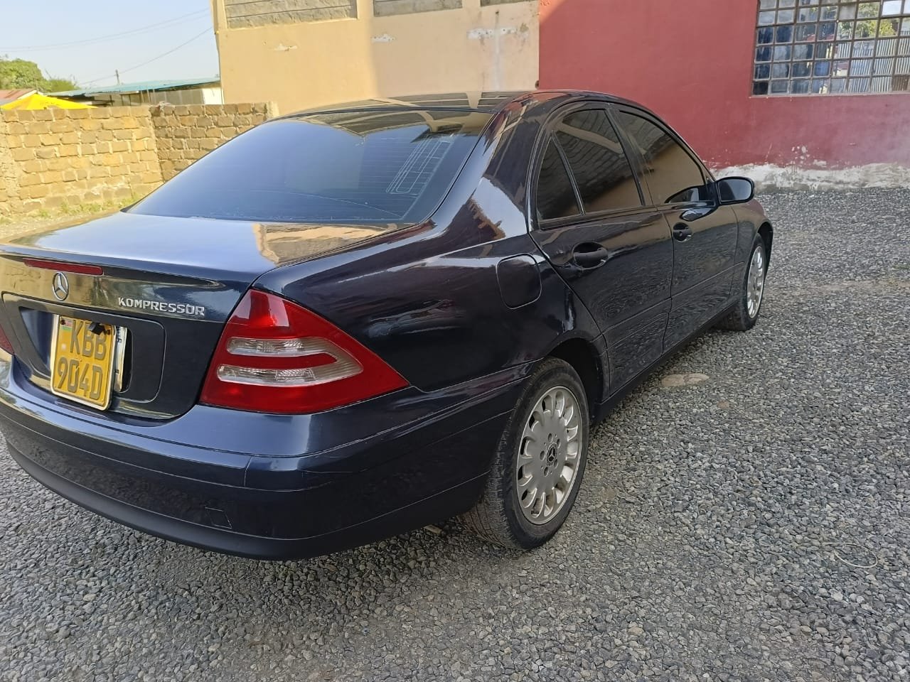 Mercedes Benz C180 🔥 🔥 🔥 You Pay 30% DEPOSIT Trade in OK EXCLUSIVE hire purchase installments
