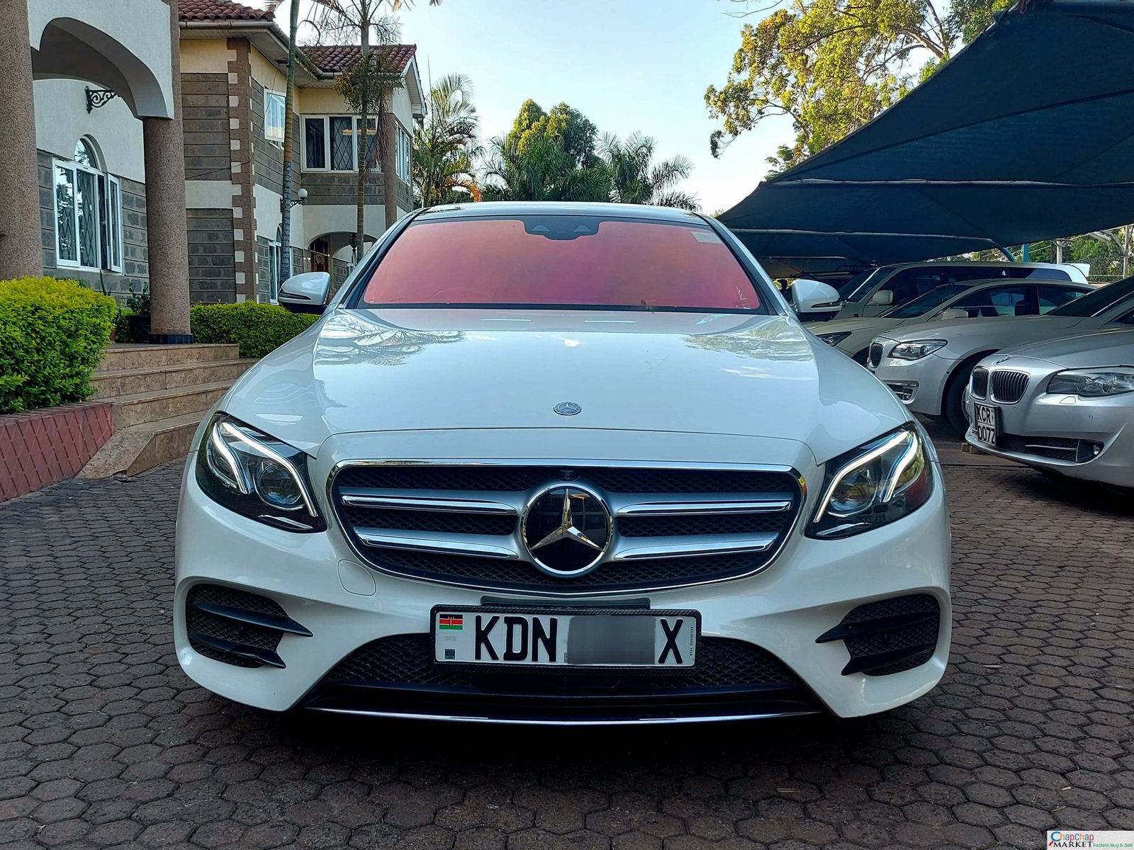 Mercedes Benz E200 just sunroof leather QUICK SALE 70% DEPOSIT Trade in OK EXCLUSIVE Hire purchase installments