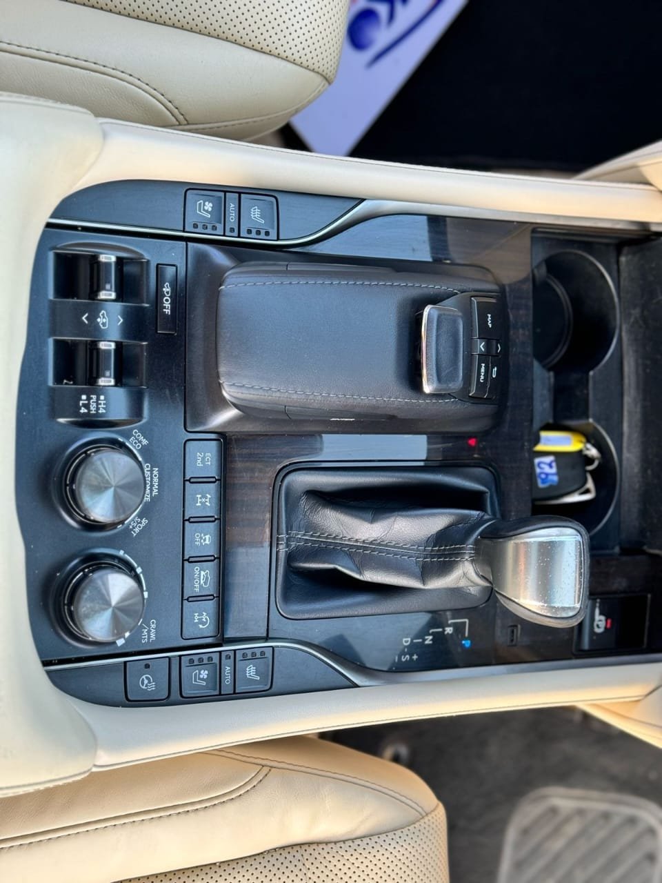 lexus lx450D for SALE New offer 2018 kenya