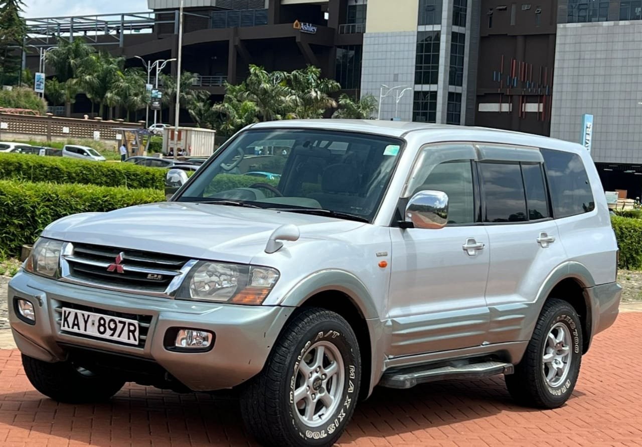 Deal Mitsubishi Pajero exceed QUICK SALE new offer 26 Deal Mitsubishi Pajero exceed QUICK SALE new offer