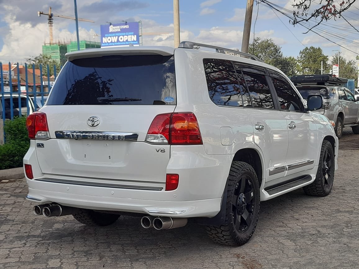 Toyota land cruiser v8 ZX QUICK SALE New Offer installments