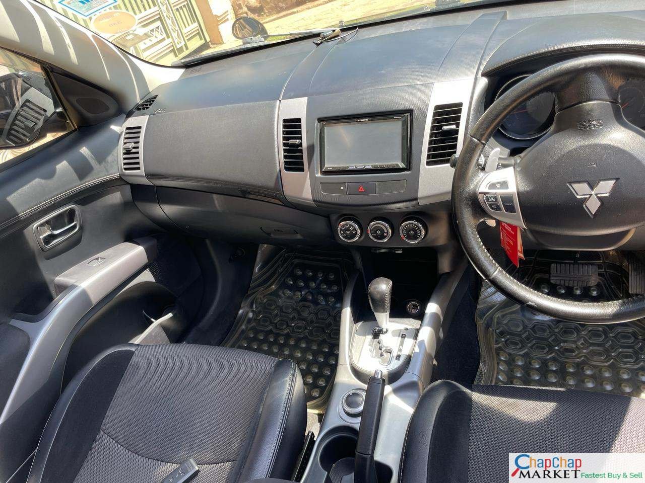 Mitsubishi OUTLANDER with sunroof 🤩 You Pay 30% Deposit Trade in Ok EXCLUSIVE  Hire purchase installments
