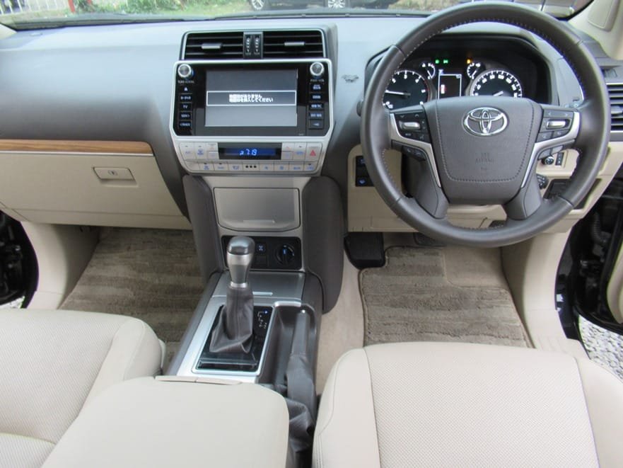 Toyota PRADO 2019 Sunroof Quick SALE TRADE IN OK EXCLUSIVE! Hire purchase installments