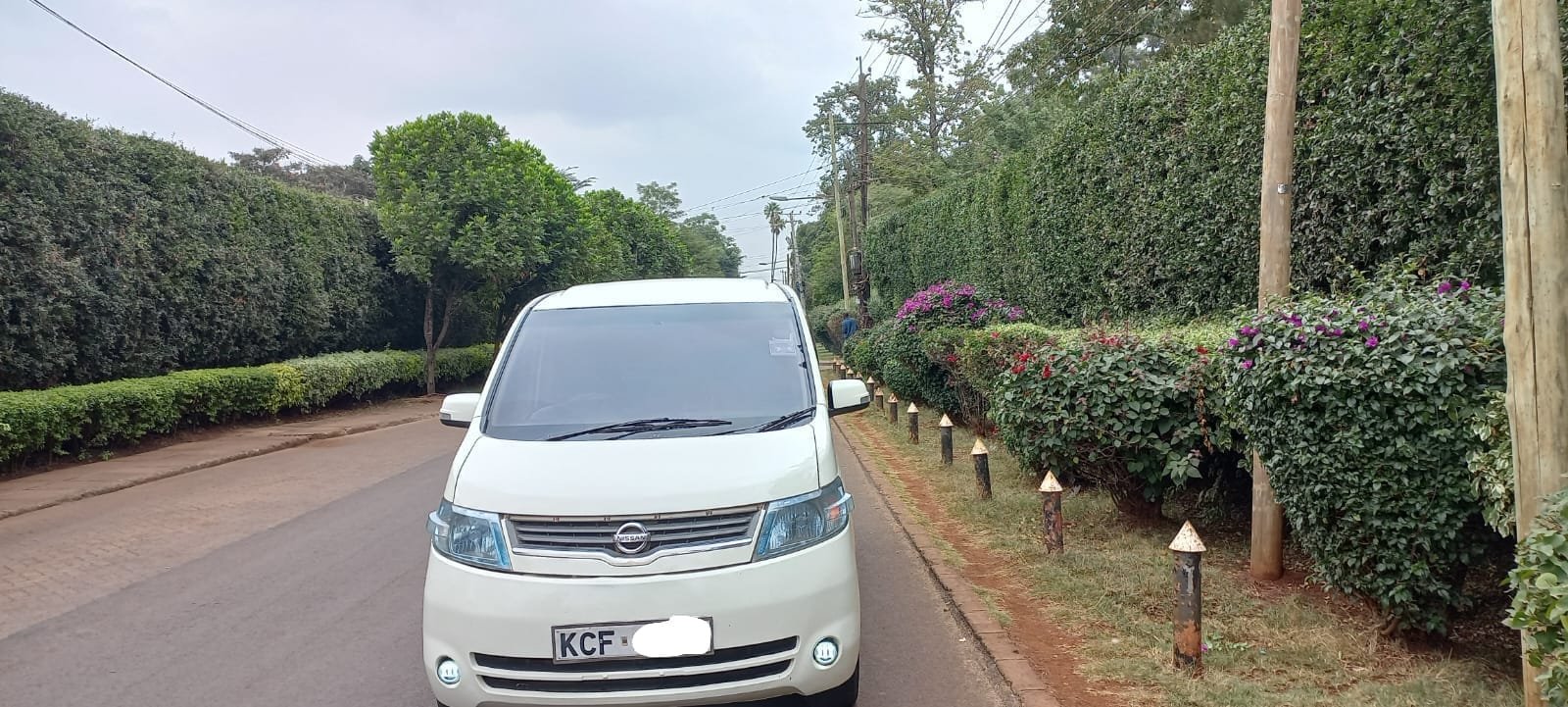 Nissan Serena Van QUICK SALE You Pay 30% Deposit Trade in Ok Wow HIRE! PURCHASE INSTALLMENTS