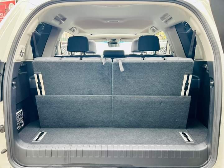 Toyota PRADO 2018 Sunroof Quick SALE TRADE IN OK EXCLUSIVE! Hire purchase installments