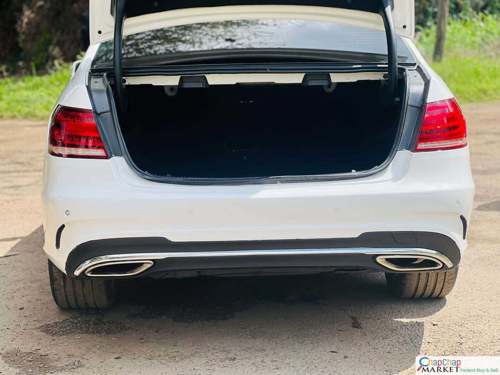 Mercedes Benz E250 panoramic SUNROOF QUICK SALE You Pay 30% DEPOSIT Trade in OK Hire purchase installments