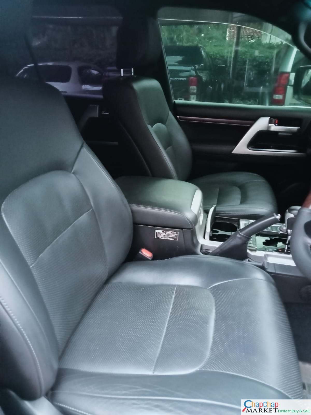 Toyota Land Cruiser V8 ZX Just ARRIVED SERIES QUICK SALE You Pay 30% Deposit Trade in Ok Hire purchase installments