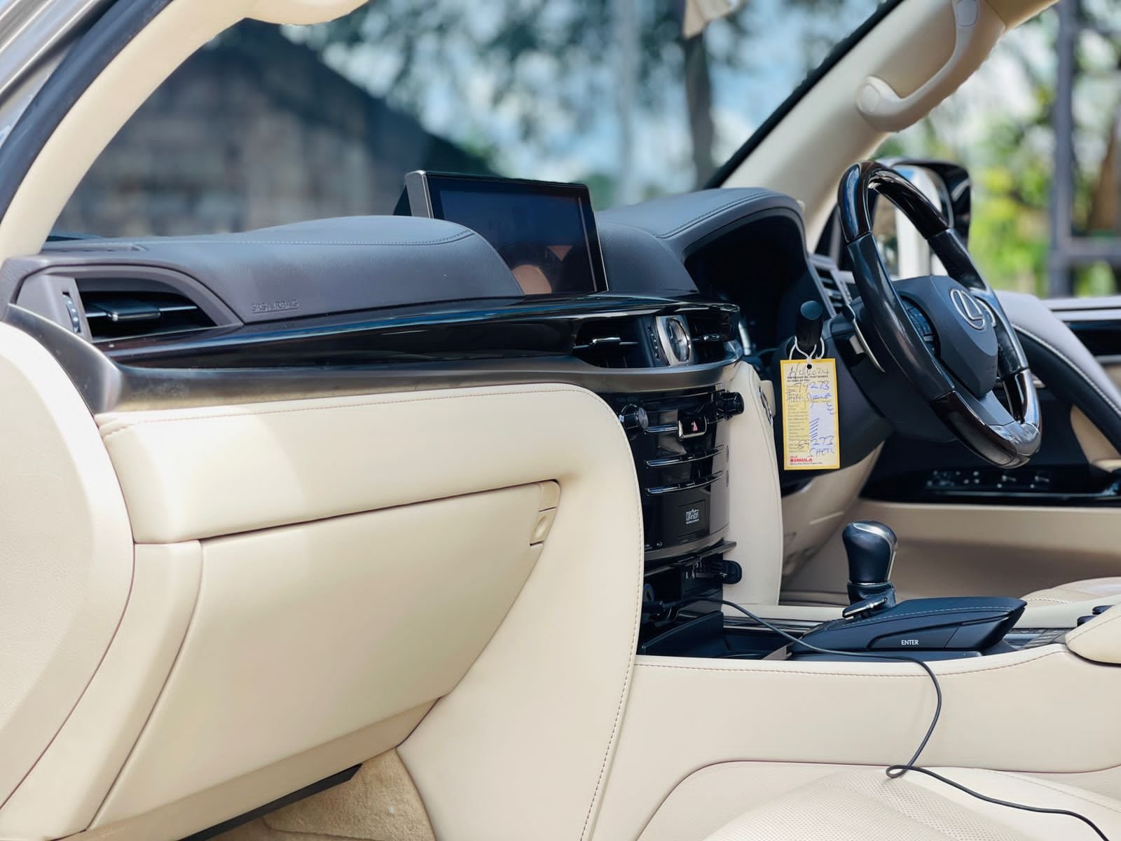 LEXUS LX 570 Kenya CHEAPEST 🔥 Lexus lx 570 for sale in kenya HIRE PURCHASE installments OK EXCLUSIVE For SALE in Kenya QUICKEST SALE
