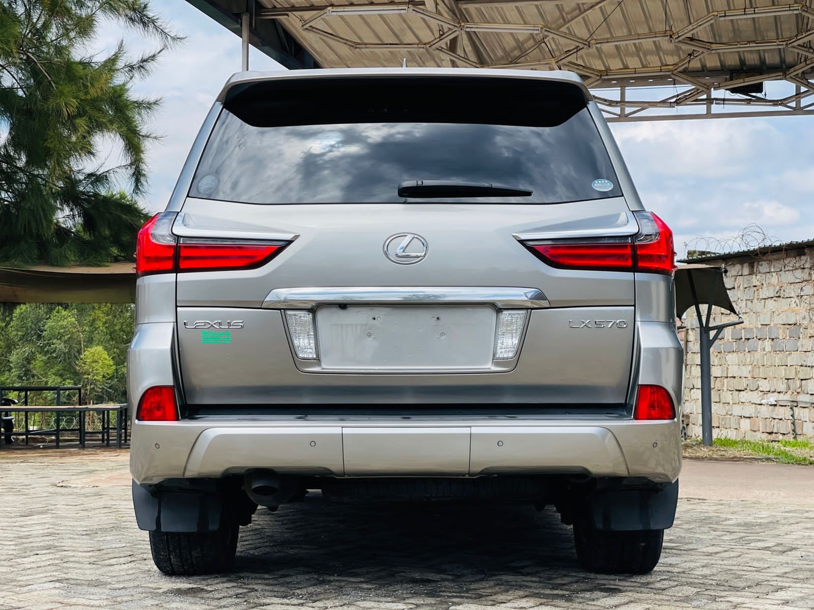 LEXUS LX 570 Kenya CHEAPEST 🔥 Lexus lx 570 for sale in kenya HIRE PURCHASE installments OK EXCLUSIVE For SALE in Kenya QUICKEST SALE