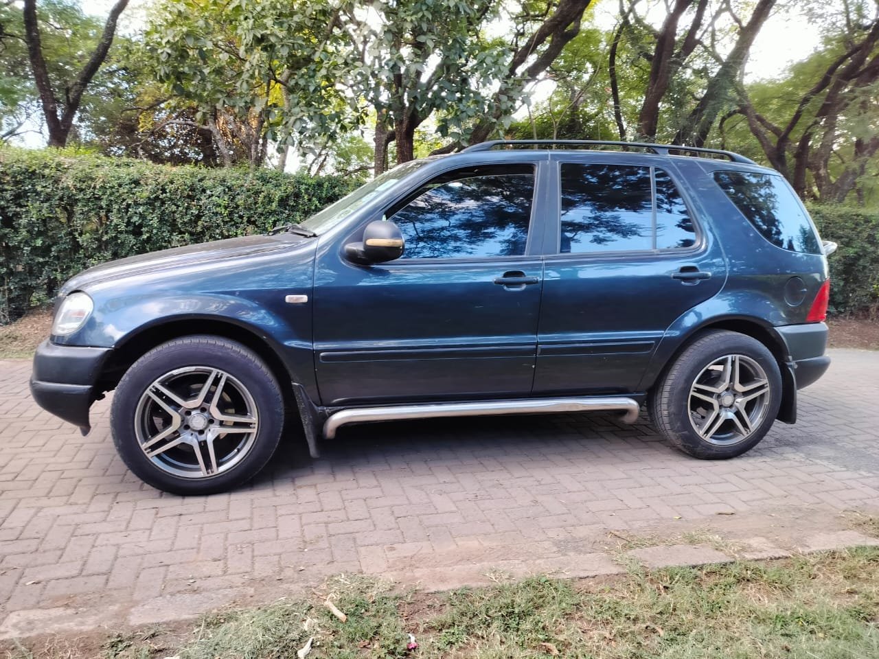 Mercedes Benz ML 270 1.M ONLY SUNROOF 7 SEATER ML CLASS Trade in OK Hire purchase installments as new