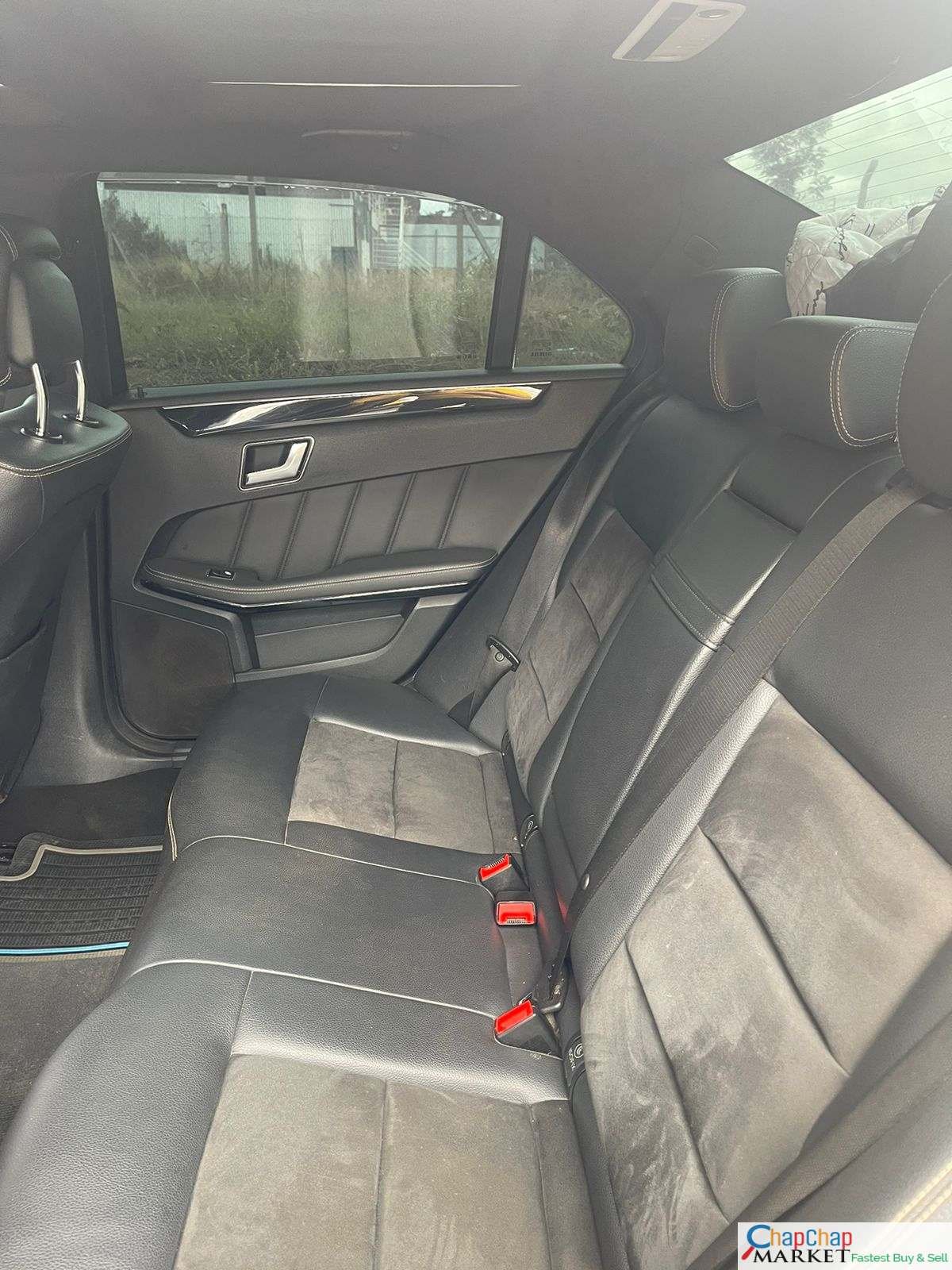 Mercedes Benz E250 QUICK SALE panoramic SUNROOF QUICK SALE You Pay 30% DEPOSIT Trade in OK Hire purchase installments