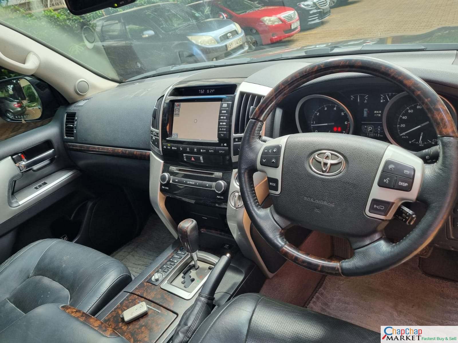 Toyota Land Cruiser V8 ZX Asian owner 200 SERIES QUICKEST SALE You Pay 30% Deposit Trade in Ok Hire purchase installments 2015
