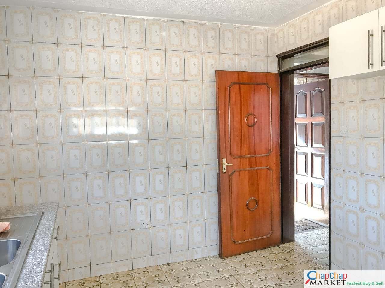 Commercial 4 Bedrooms Mansionate in Lavington
