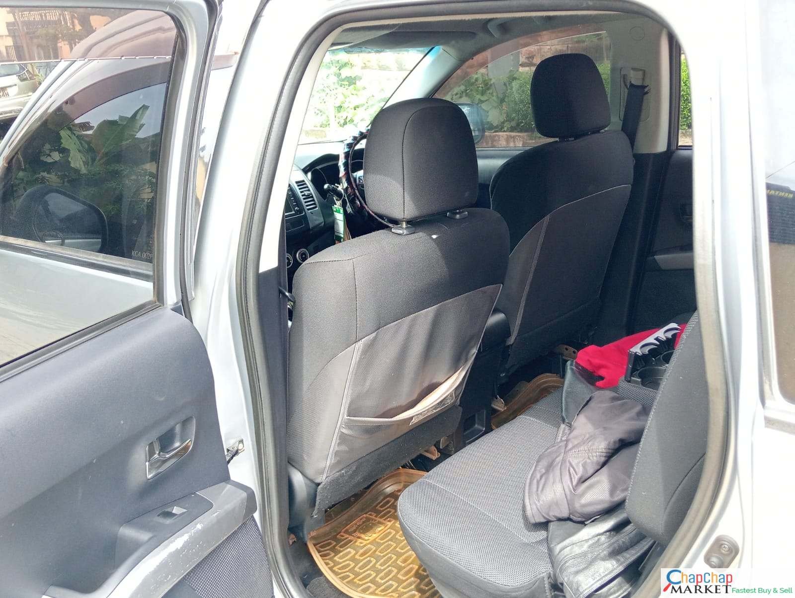 Mitsubishi OUTLANDER 🤩 QUICK SALE You Pay 30% Deposit Trade in Ok EXCLUSIVE Hire purchase installments Kenya