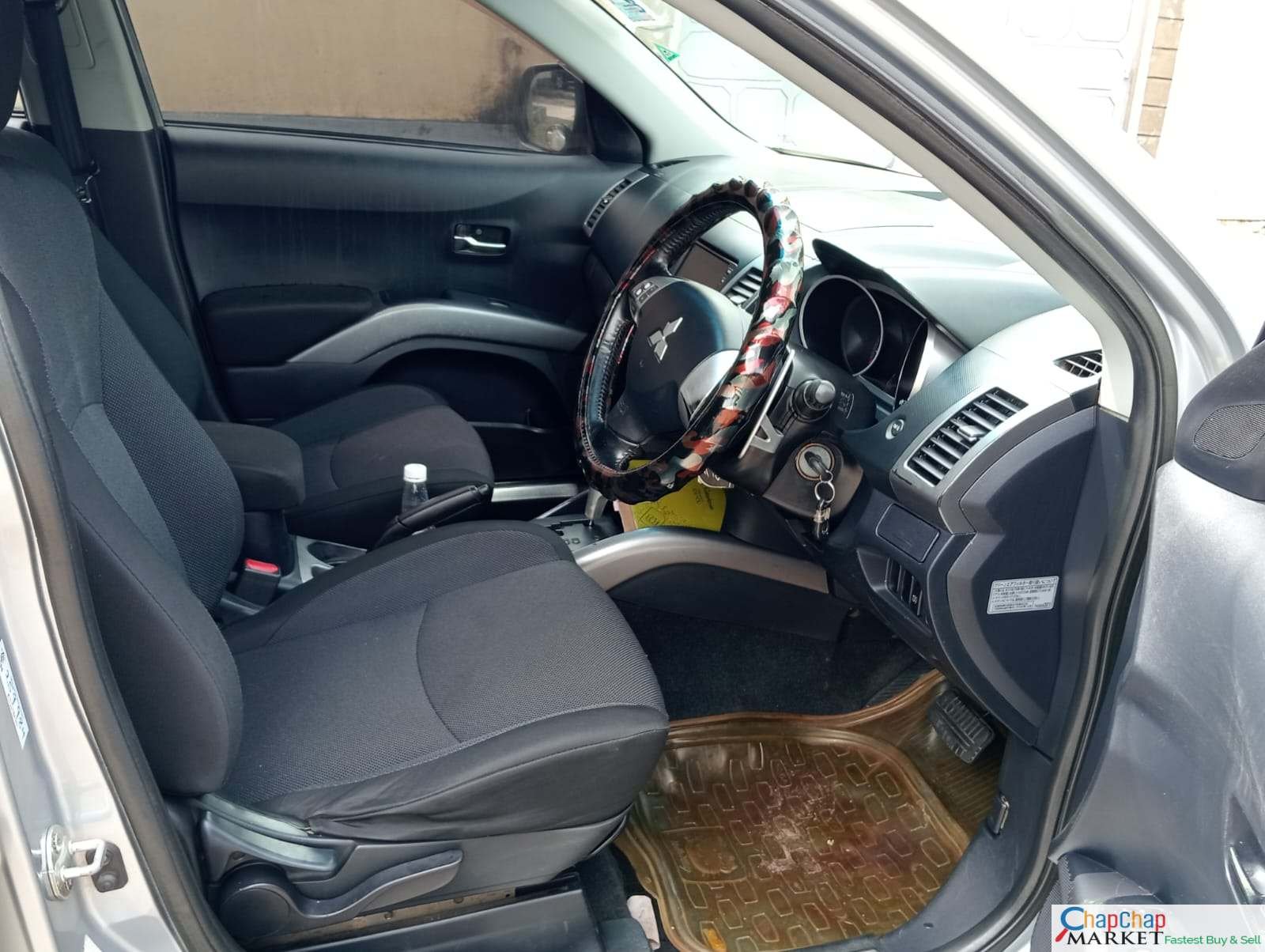 Mitsubishi OUTLANDER 🤩 QUICK SALE You Pay 30% Deposit Trade in Ok EXCLUSIVE Hire purchase installments Kenya