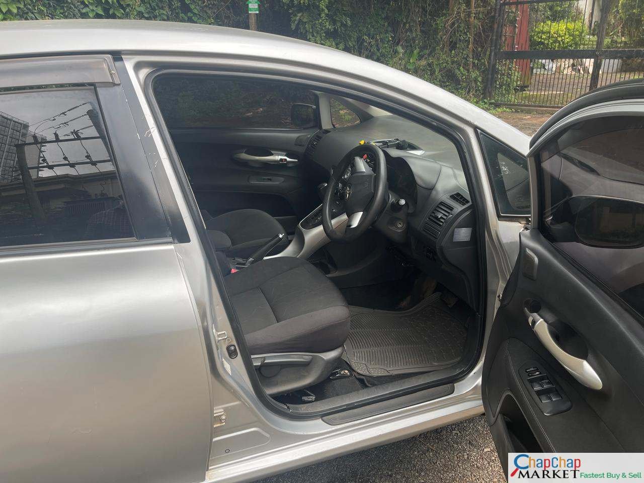 Toyota AURIS QUICK SALE 🤩 You Pay 30% Deposit Trade in OK Hire purchase installments Kenya NEW