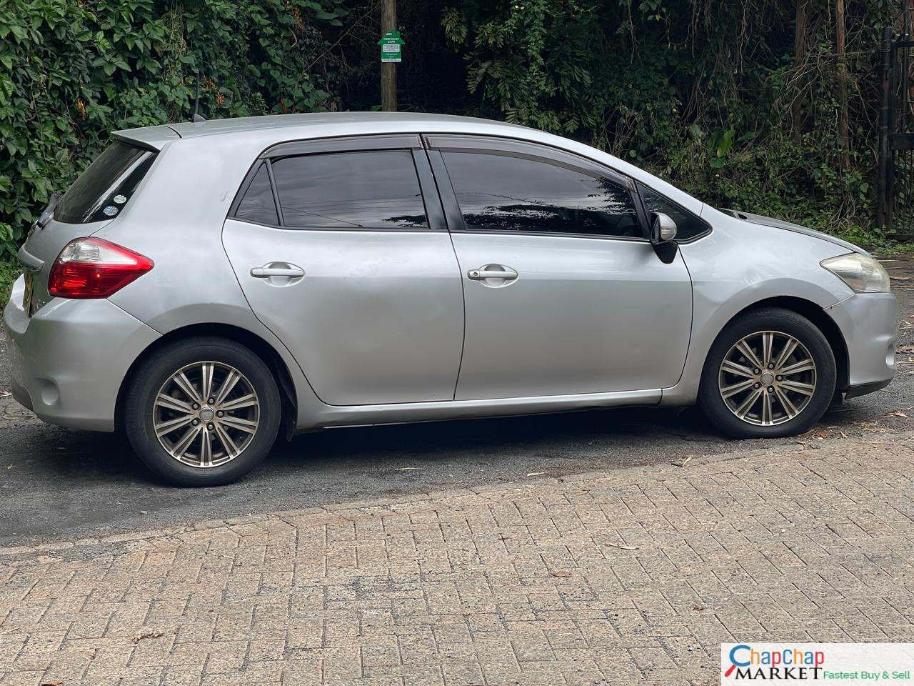 Toyota AURIS QUICK SALE 🤩 You Pay 30% Deposit Trade in OK Hire purchase installments Kenya NEW
