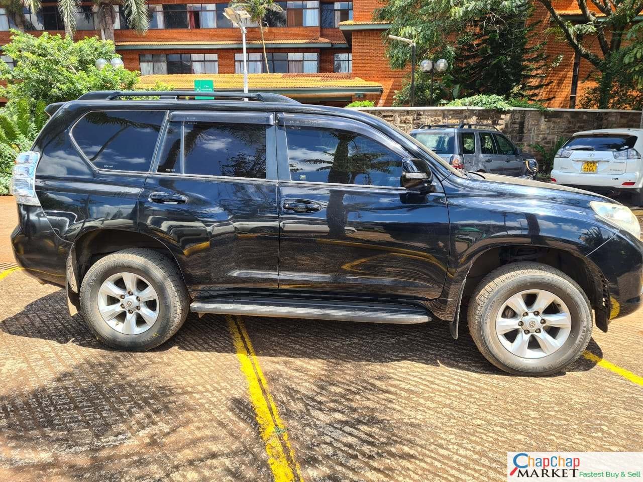 Toyota Land Cruiser PRADO j150 asian owner 🔥 🔥 Quick SALE TRADE IN OK EXCLUSIVE! Hire purchase installments Kenya