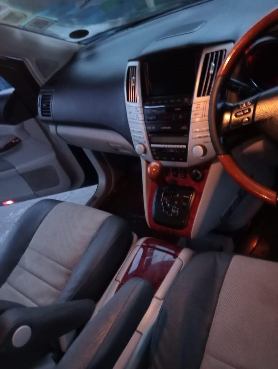 LEXUS RX 350 with SUNROOF You Pay 30% Deposit Trade in OK EXCLUSIVE For Sale in Kenya hire purchase installments