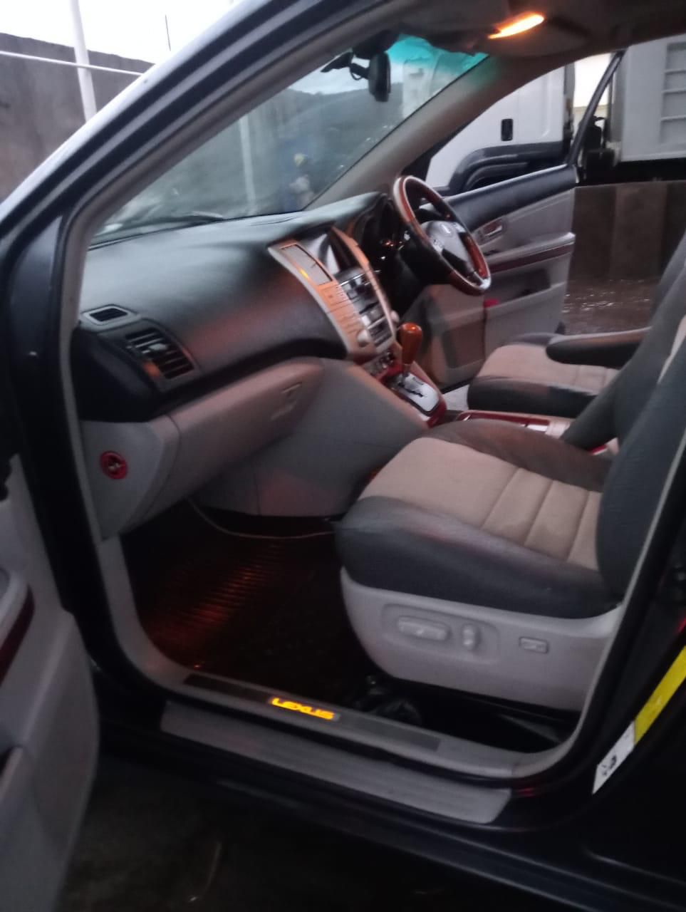 LEXUS RX 350 with SUNROOF You Pay 30% Deposit Trade in OK EXCLUSIVE For Sale in Kenya hire purchase installments