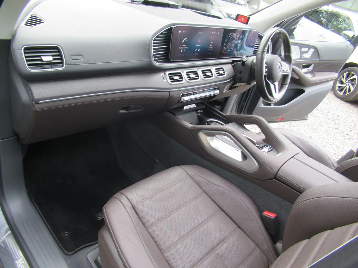 Mercedes Benz GLS 400d 2020 QUICK SALE HIRE PURCHASE INSTALLMENTS