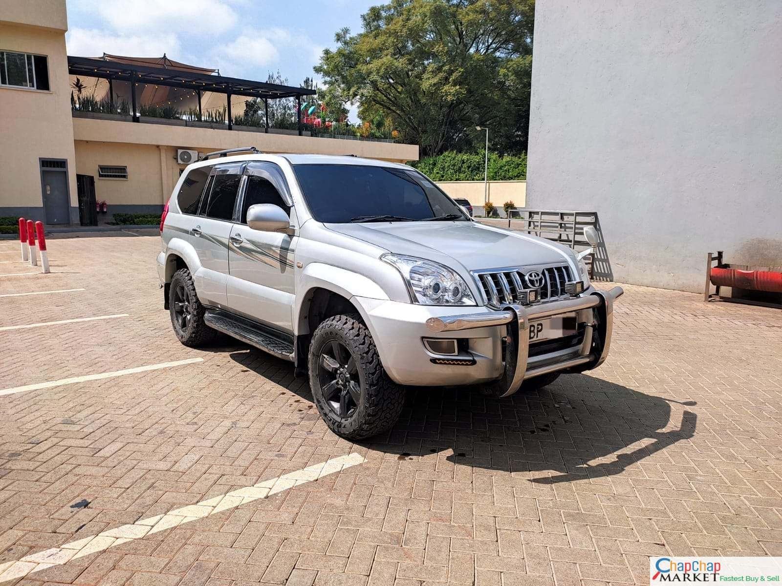 Toyota Prado J120 Kenya 🔥 You Pay 40% Deposit Trade in OK EXCLUSIVE Toyota Prado j120 for sale in kenya hire purchase installments clean