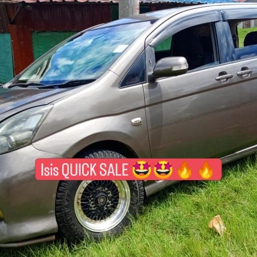 Toyota ISIS platana QUICK SALE You Pay 30% Deposit Trade in OK exclusive isis platana for sale in kenya hire purchase installments