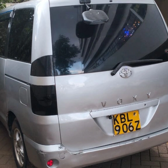 Toyota Voxy 380K Only You Pay 30% Deposit Trade in OK EXCLUSIVE Hire purchase installments