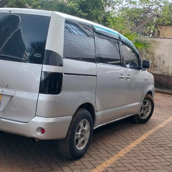 Toyota Voxy 380K Only You Pay 30% Deposit Trade in OK EXCLUSIVE Hire purchase installments