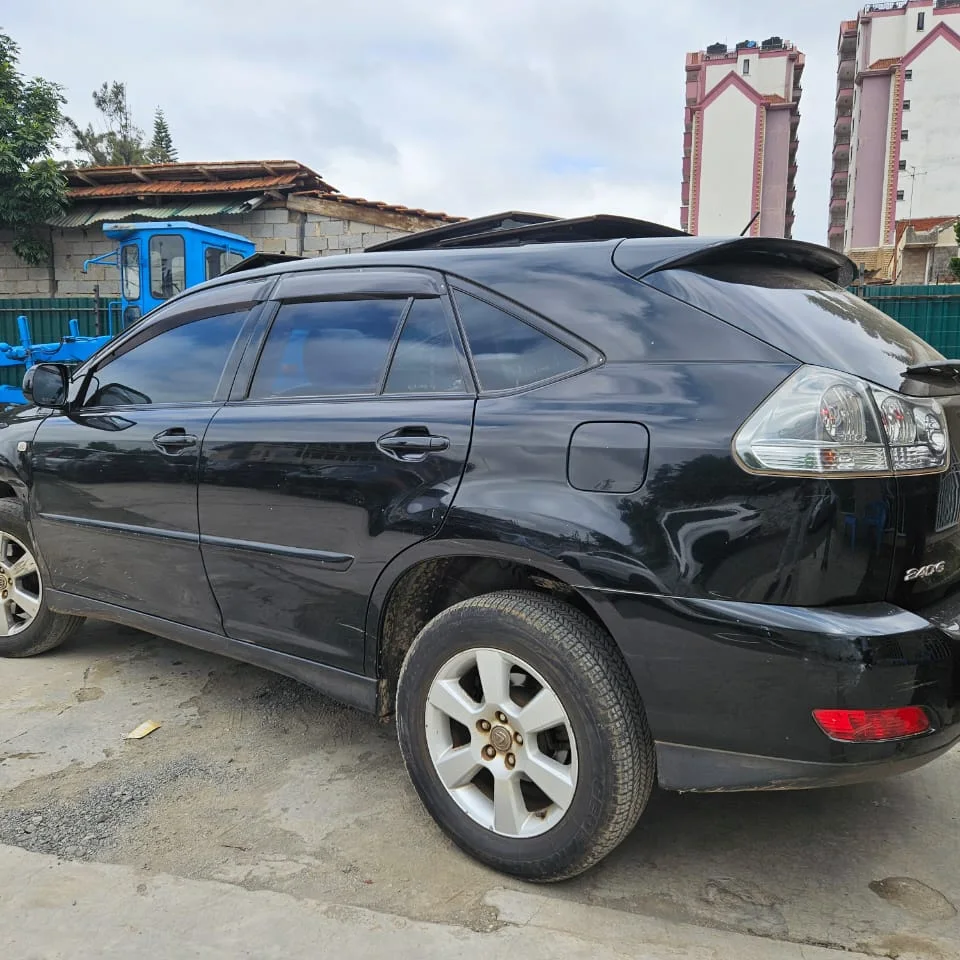 Toyota harrier Asian owner with SUNROOF You Pay 30% Deposit Trade in OK EXCLUSIVE! Hire purchase installments