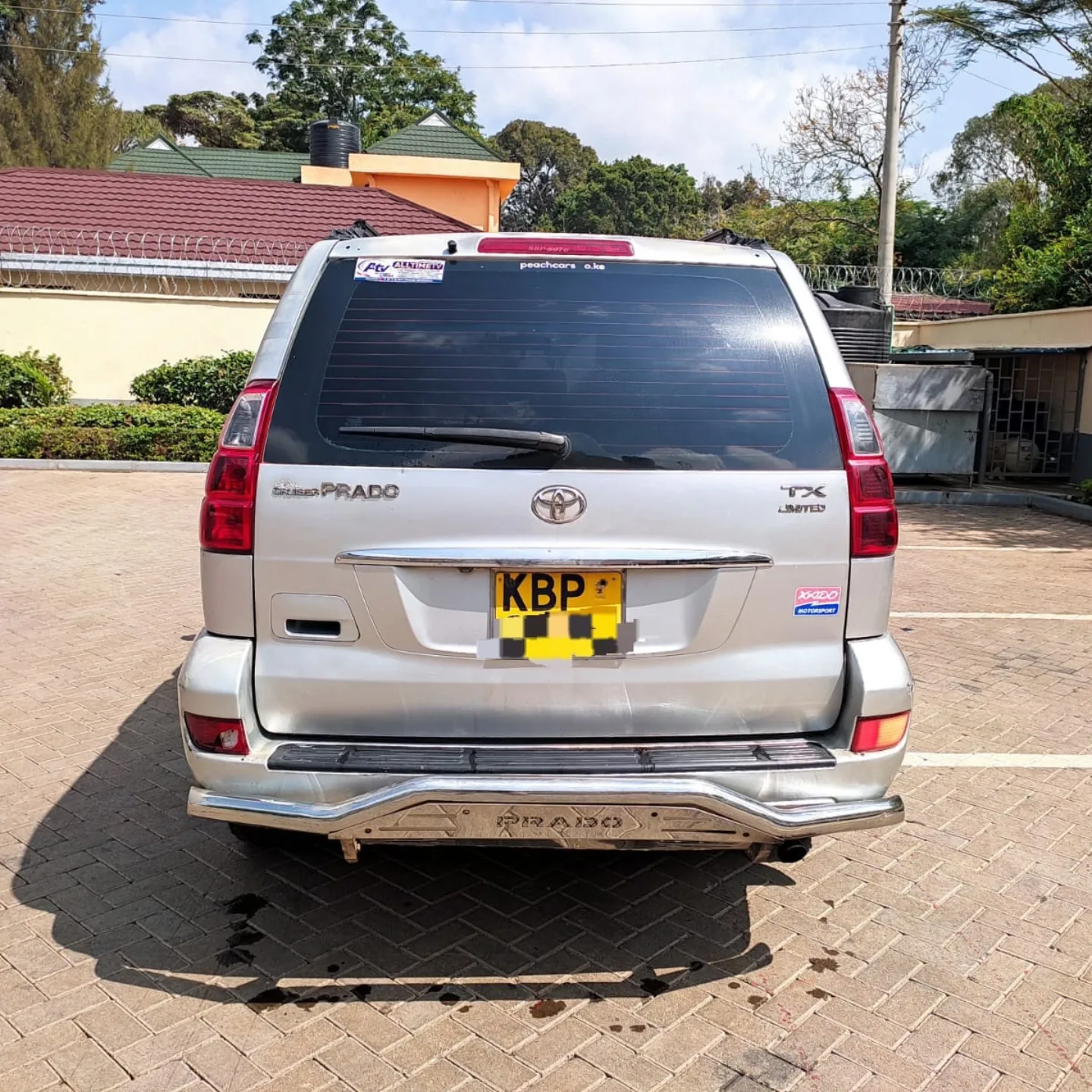 Toyota Prado J120 Kenya 🔥 You Pay 40% Deposit Trade in OK EXCLUSIVE Toyota Prado j120 for sale in kenya hire purchase installments clean
