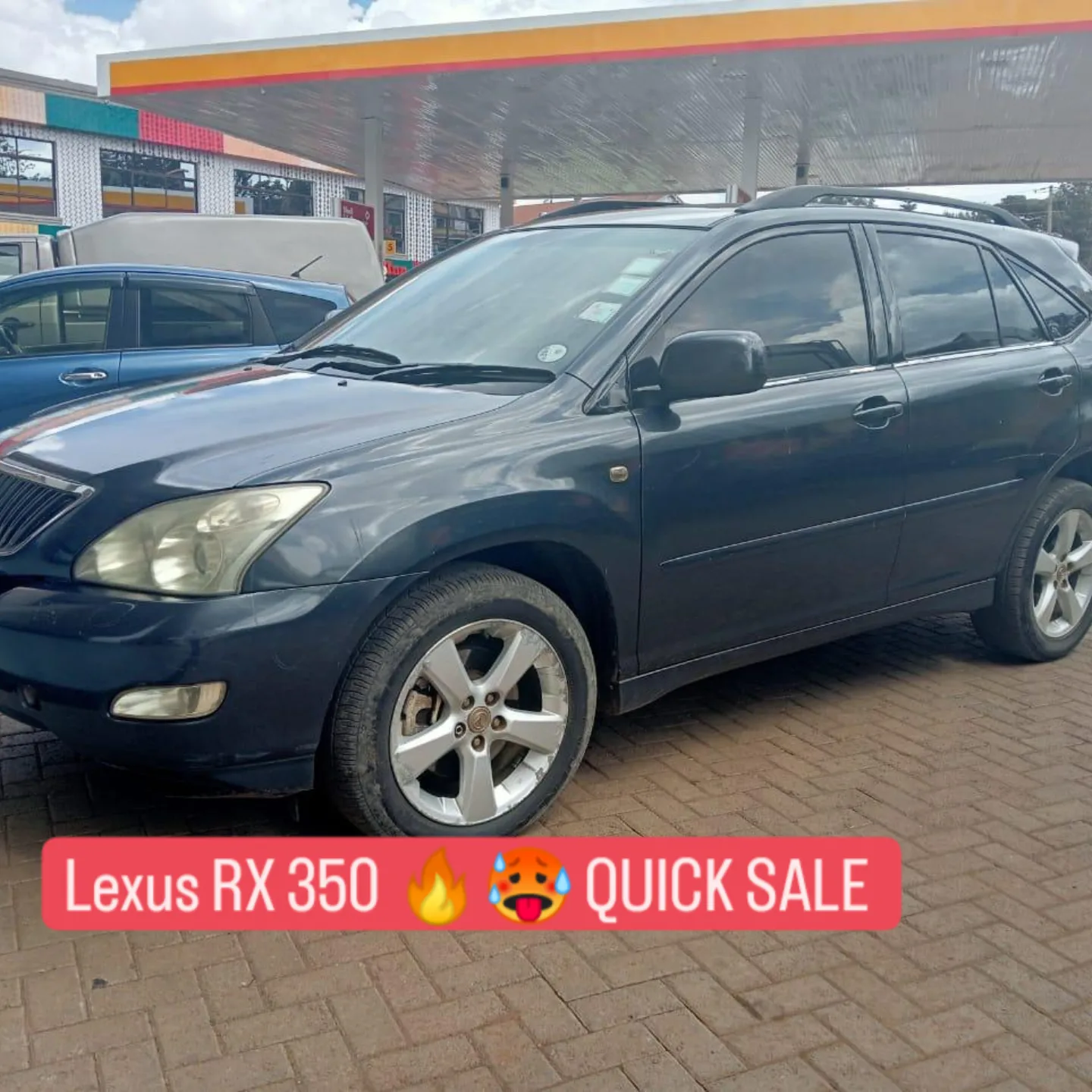 LEXUS RX 350 with SUNROOF You Pay 30% Deposit Trade in OK EXCLUSIVE For Sale in Kenya hire purchase installments
