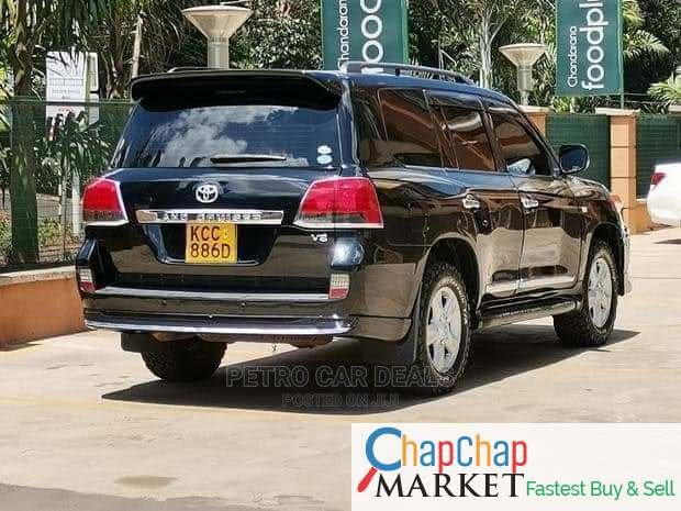 Toyota v8 ʟᴀɴᴅ ᴄʀᴜɪ𝚜ᴇʀ 200 SERIES 3.5M ONLY QUICK SALE You Pay 30% Deposit Trade in OK Hire purchase installments
