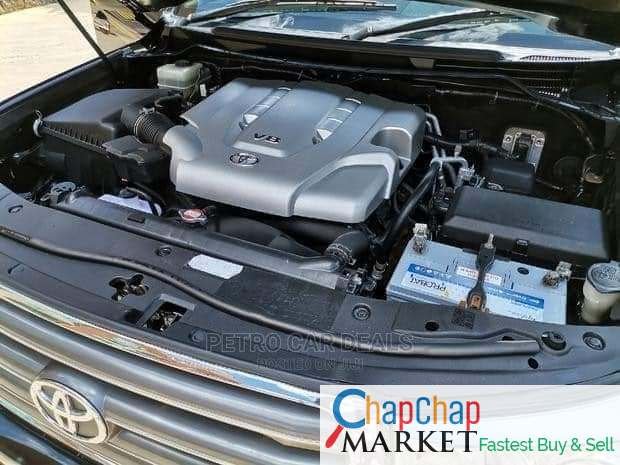 Toyota v8 ʟᴀɴᴅ ᴄʀᴜɪ𝚜ᴇʀ 200 SERIES 3.5M ONLY QUICK SALE You Pay 30% Deposit Trade in OK Hire purchase installments