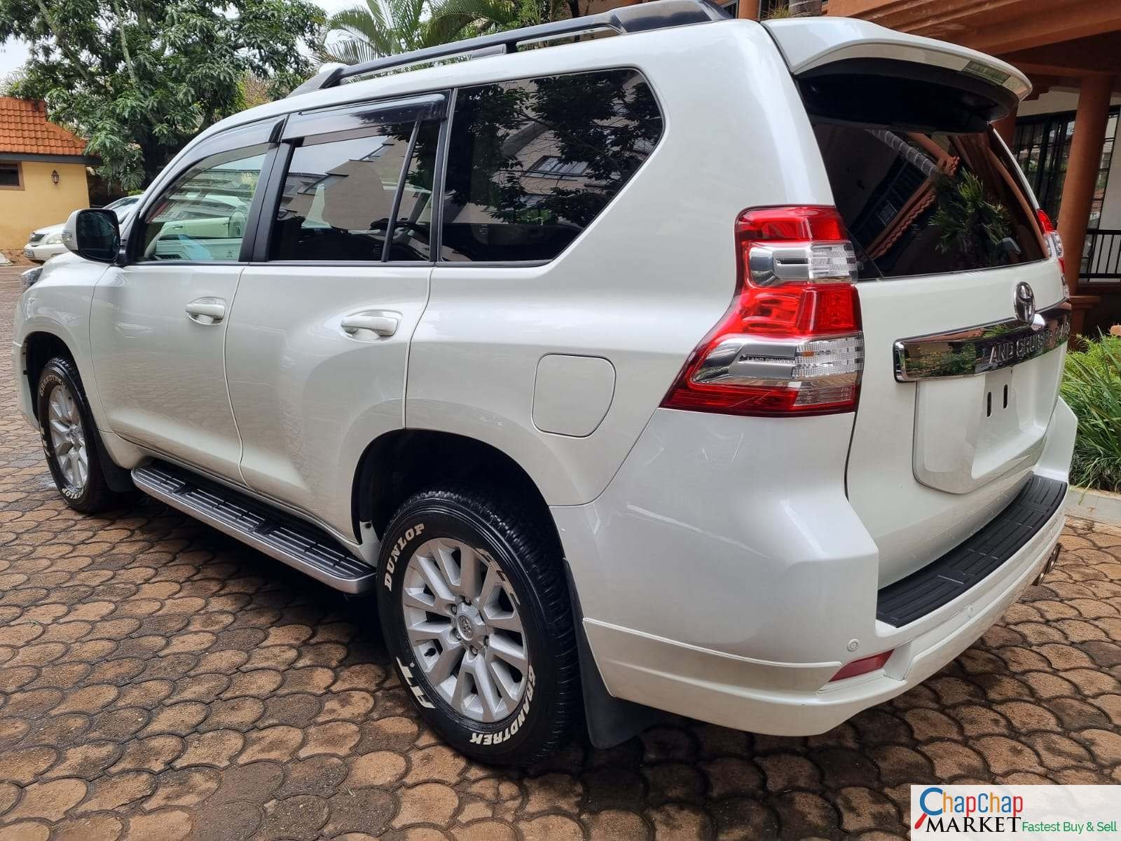 Toyota Prado TZG QUICK SALE Fully loaded trade in Ok  EXCLUSIVE Hire purchase installments New sunroof leather