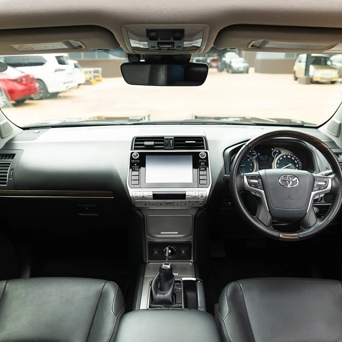 Toyota PRADO 2018 Sunroof Quick SALE TRADE IN OK EXCLUSIVE!  Hire purchase installments new arrival