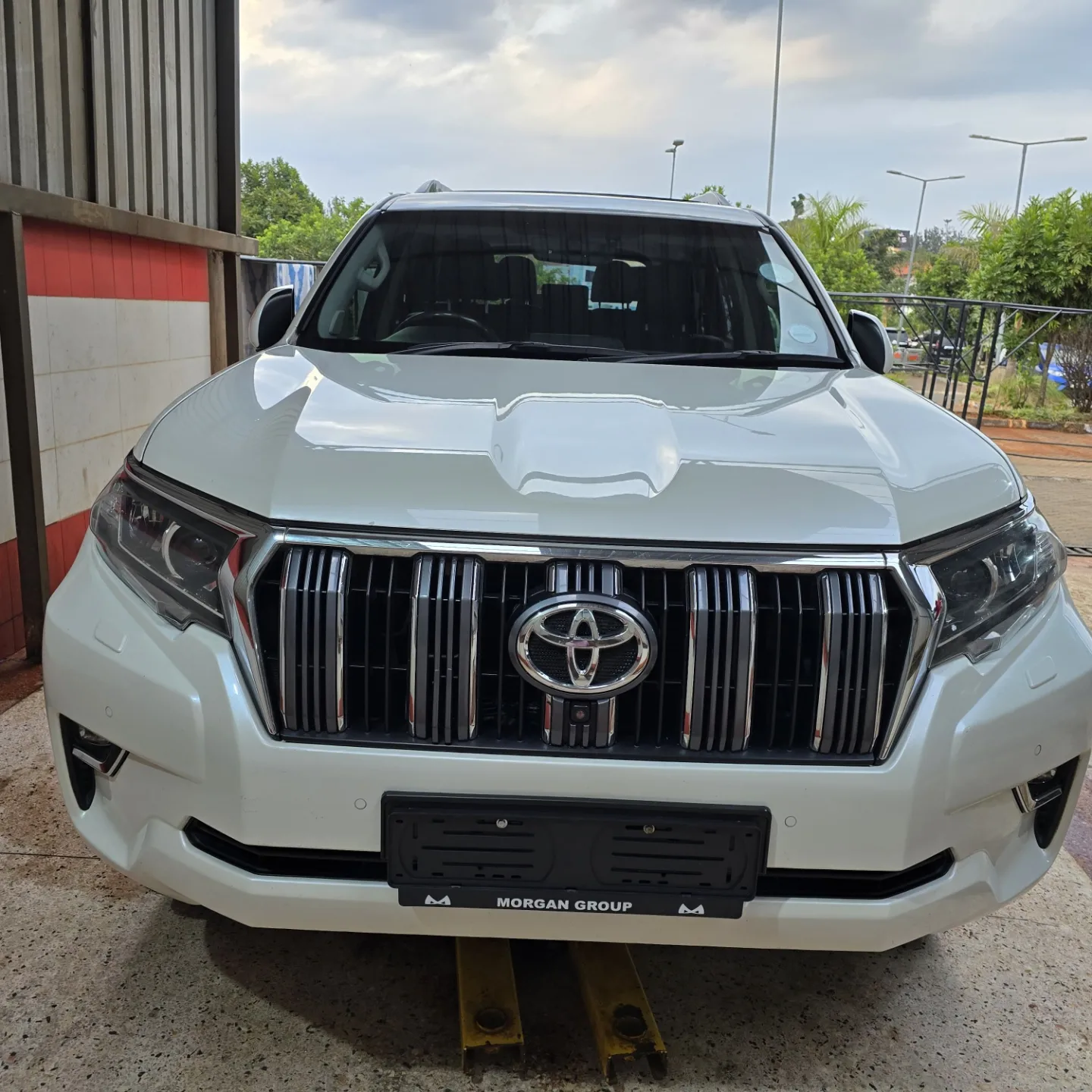 Toyota Prado VXL New Arrival QUICKEST SALE You Pay 30% Deposit Trade in OK Hire purchase installments