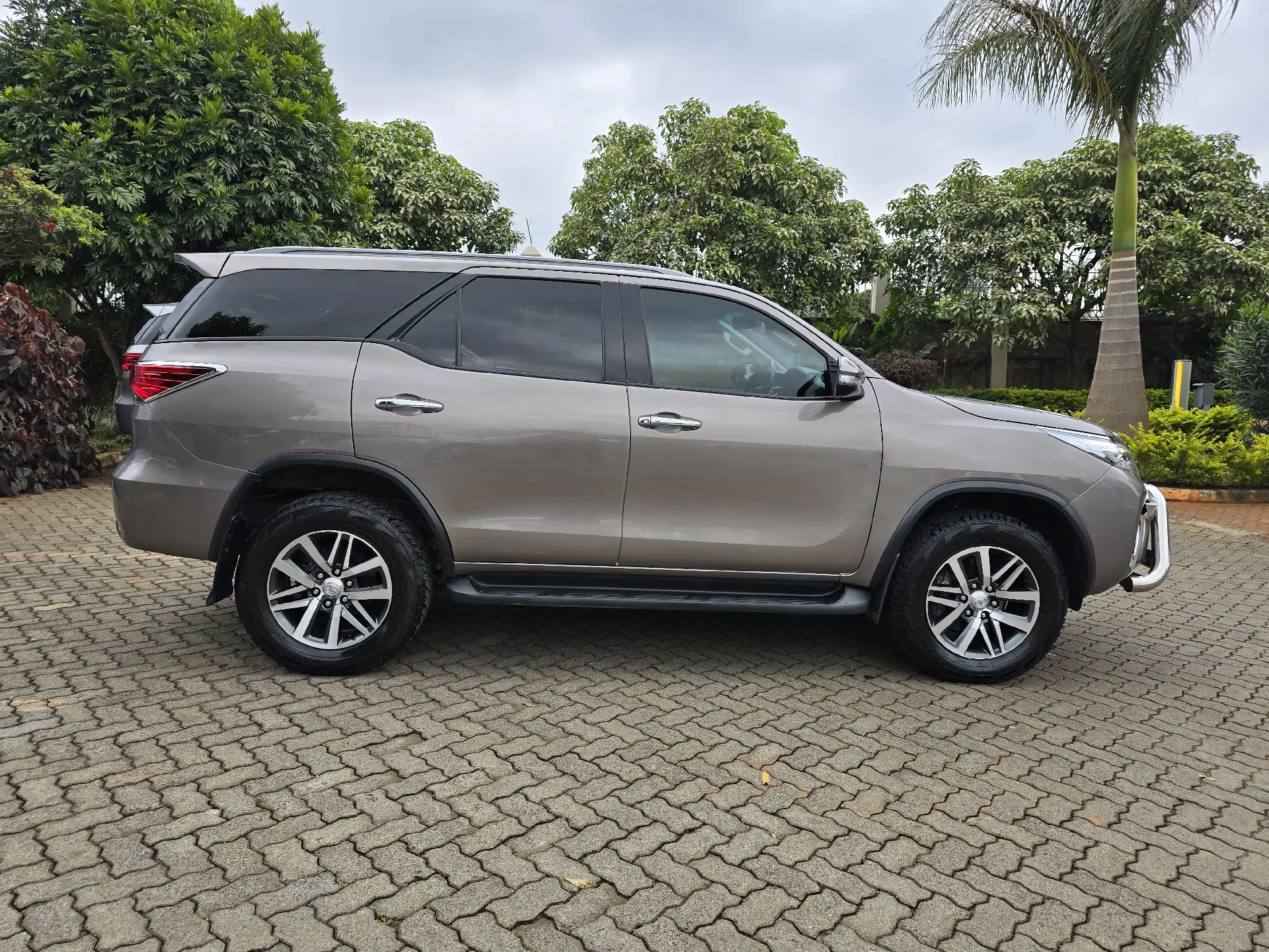 Toyota Fortuner NEW ARRIVAL YOU Pay 20% Deposit Trade in OK  EXCLUSIVE