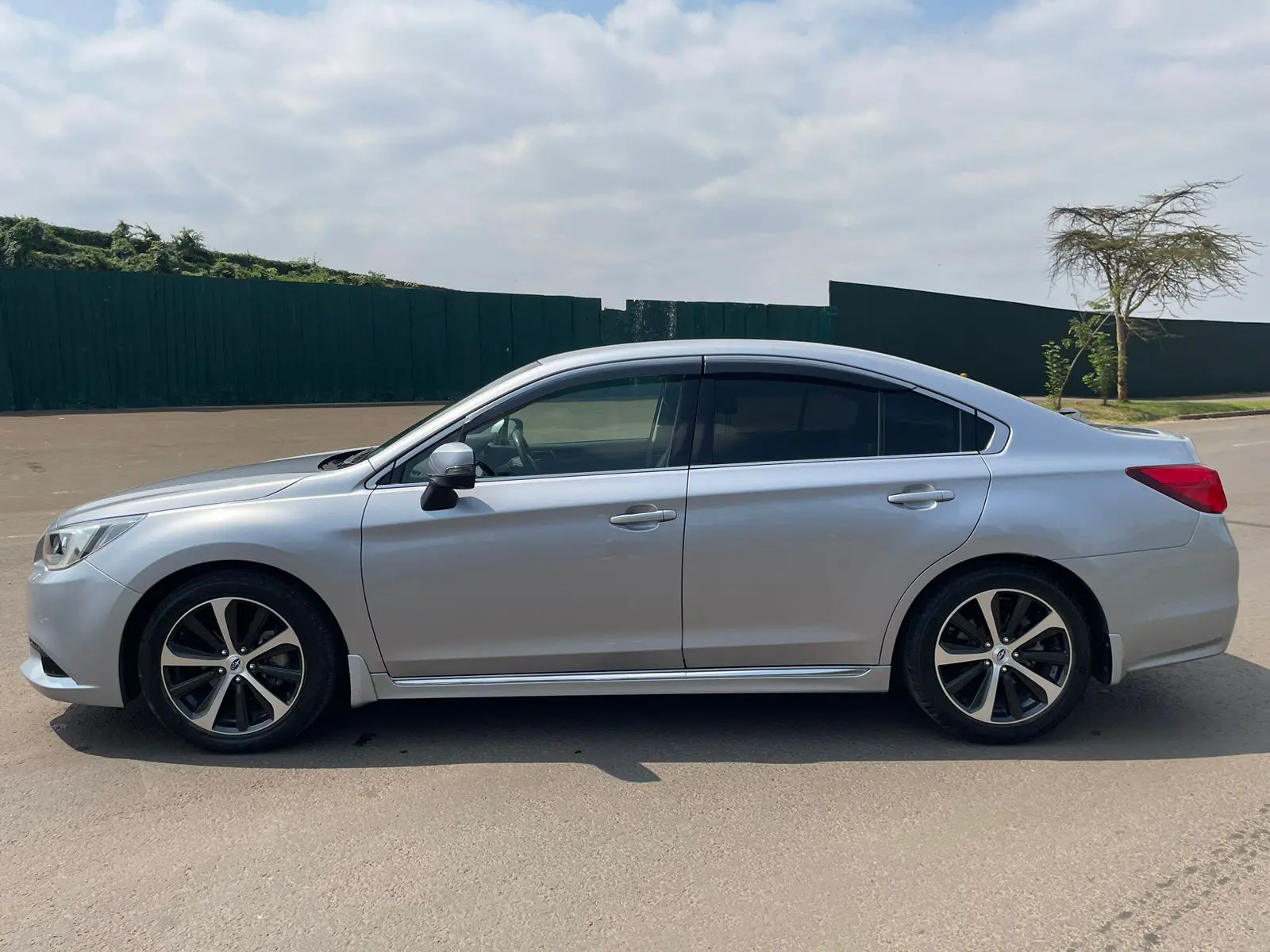 Subaru Legacy New arrival QUICKEST SALE π₯ You Only pay 30% Deposit Trade in Ok Hire purchase installments Kenya b4 saloon