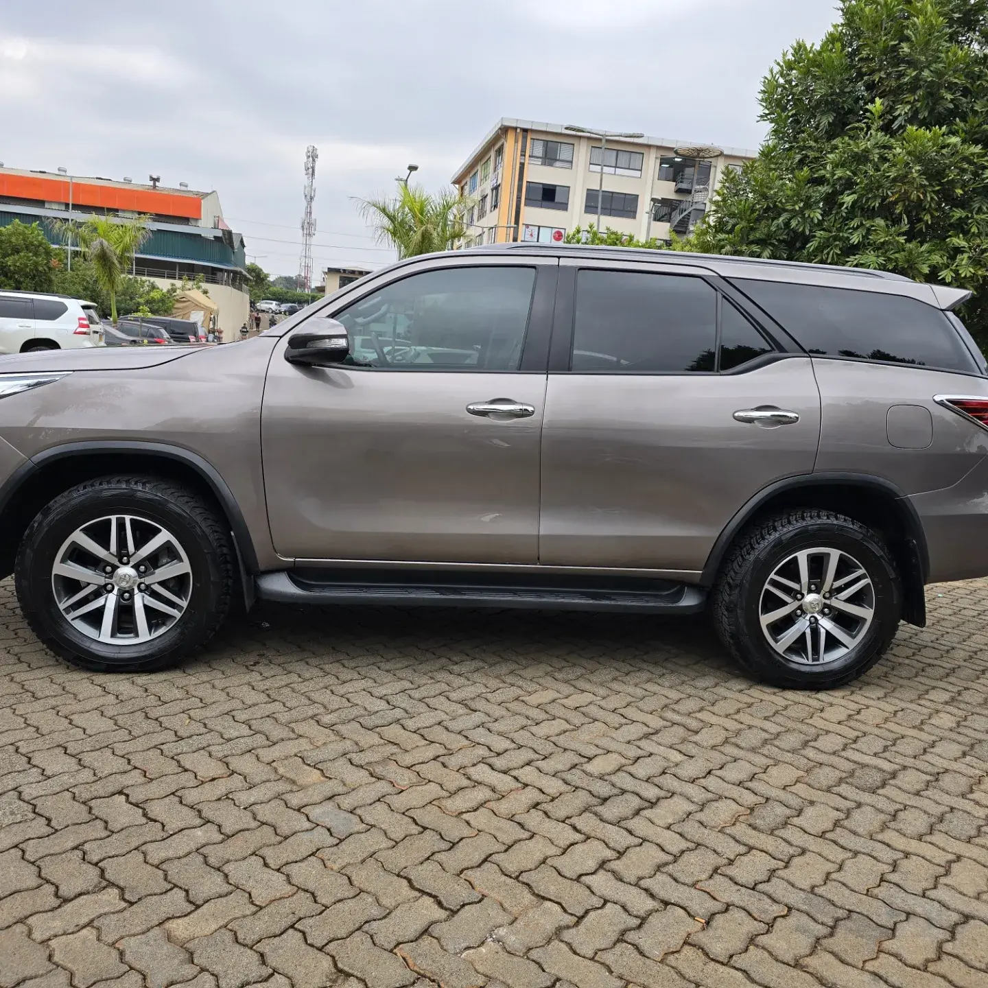 Toyota Fortuner NEW ARRIVAL YOU Pay 20% Deposit Trade in OK  EXCLUSIVE