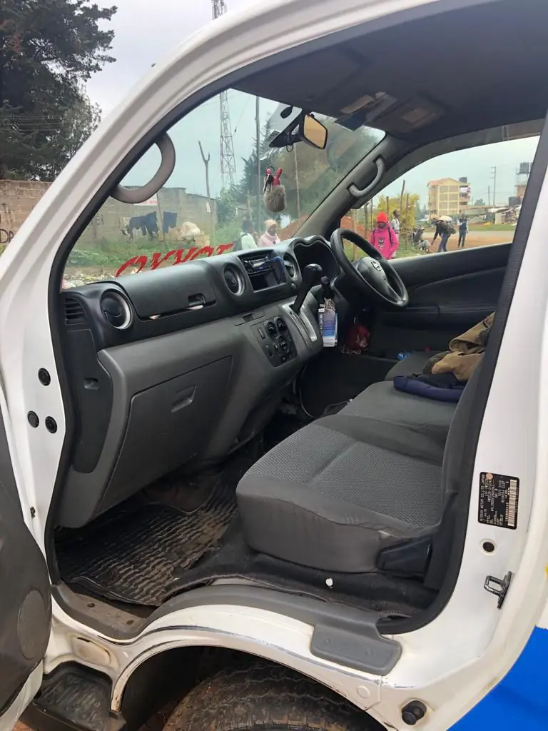 Nissan caravan DIESEL for sale in Kenya 🔥 🔥 QUICK SALE urvan van You Pay 40% Deposit Trade in Ok EXCLUSIVE hire purchase installments nv350 diesel 16 IMG 20240816 WA0017