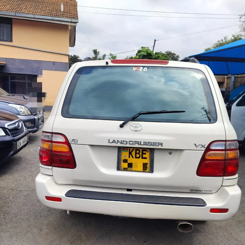 Toyota Land Cruiser VX V8 100 series Cygnus You Pay 30% Deposit Trade in Ok EXCLUSIVE hire purchase installments