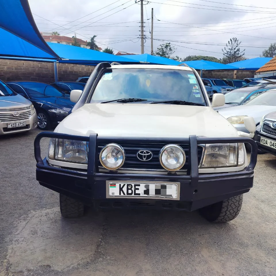 Toyota Land Cruiser VX V8 100 series Cygnus You Pay 30% Deposit Trade in Ok EXCLUSIVE hire purchase installments