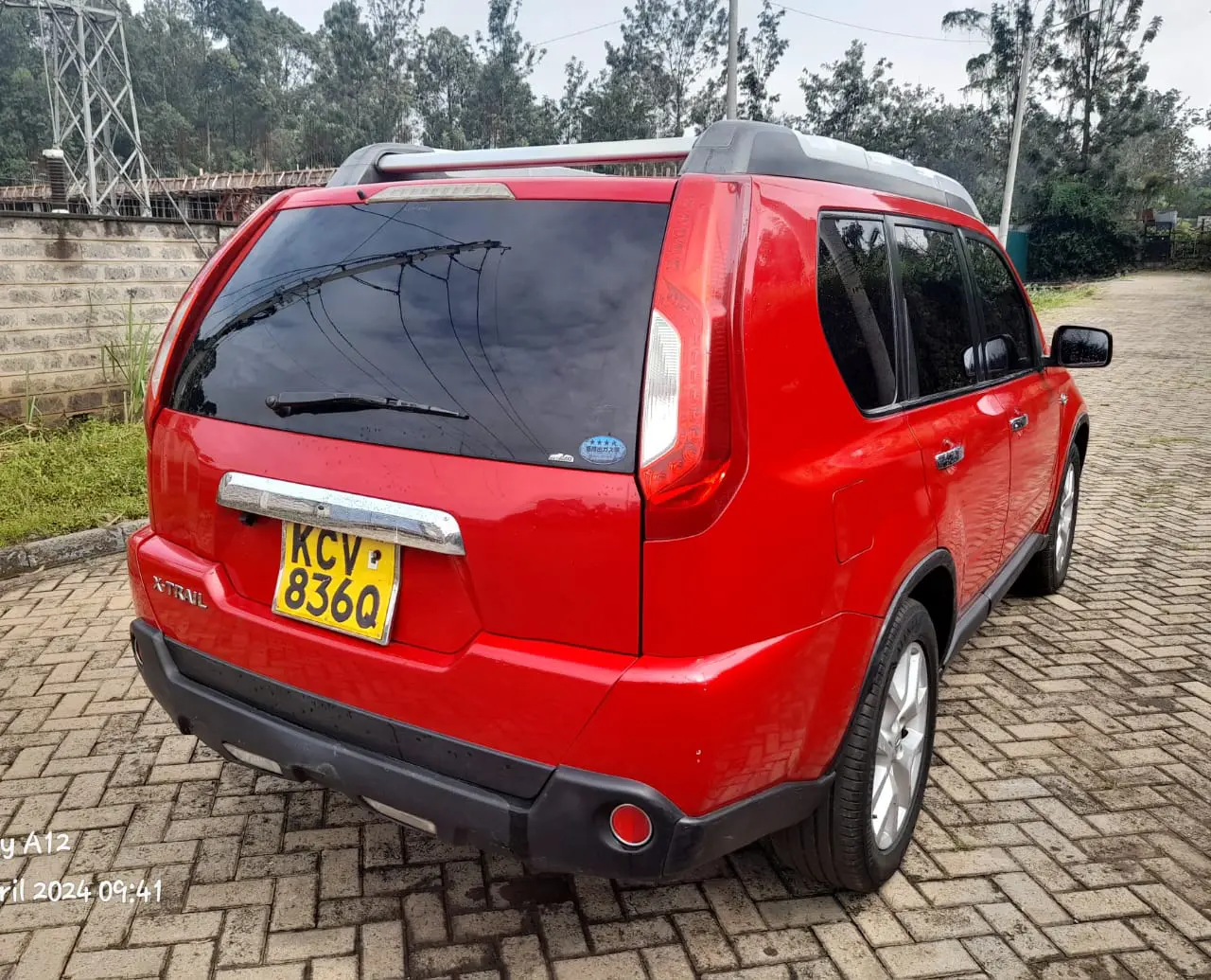 Nissan XTRAIL hyper roof  QUICK SALE You Pay 30% Deposit Trade in Ok EXCLUSIVE