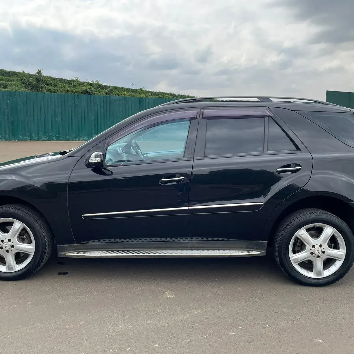 Mercedes Benz ML 350 ML CLASS 4-Matic fully loaded Pay Trade in OK installments EXCLUSIVE