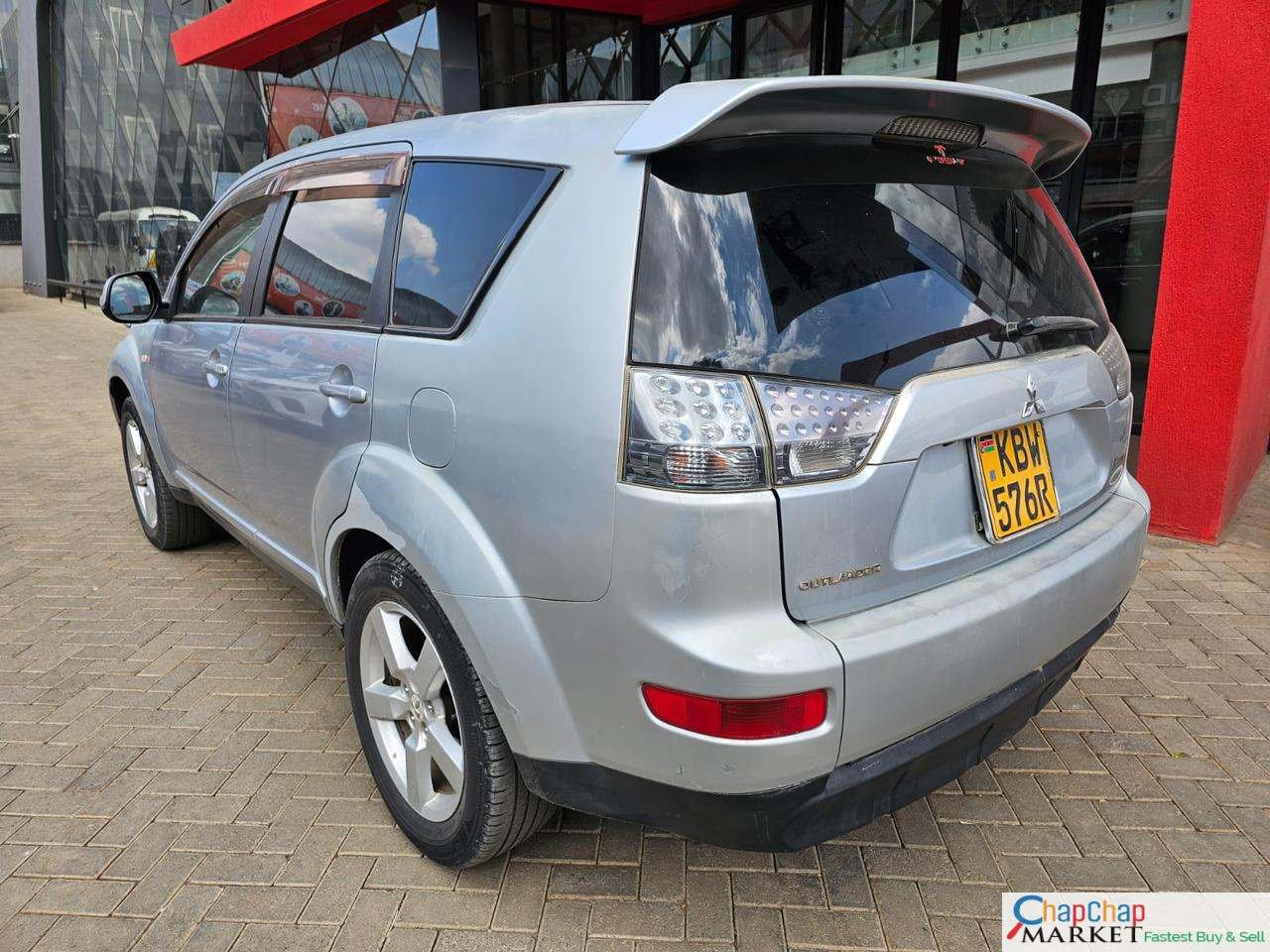 Mitsubishi Outlander Very CLEAN Asian owner QUICK SALE You Pay 30% Deposit Trade in OK Hire purchase installments