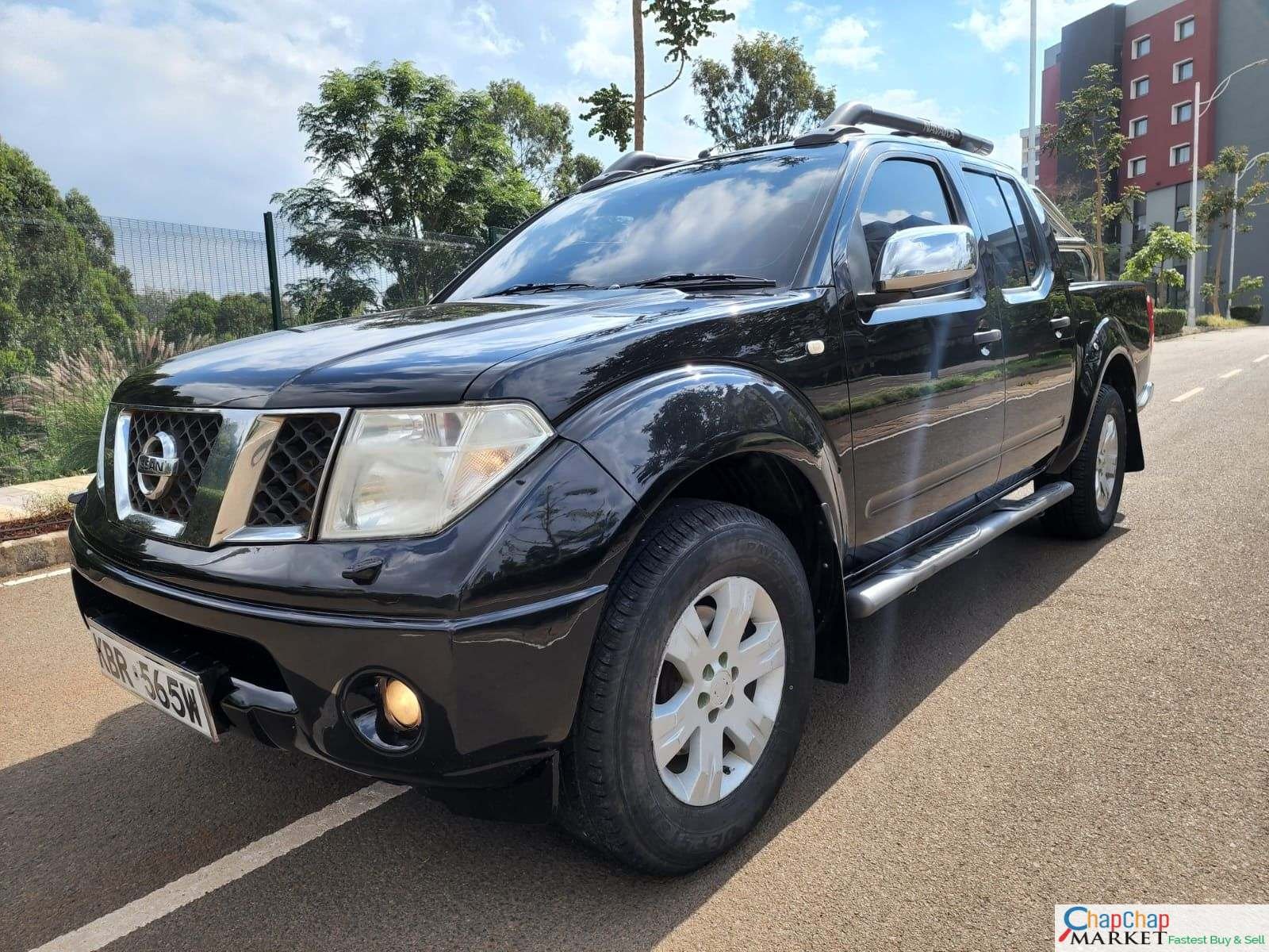 Nissan Navara Double cab Auto Sunroof QUICK SALE You Paul 40% Deposit installments trade in OK EXCLUSIVE