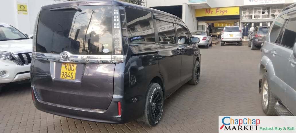 Toyota VOXY QUICK SALE You Pay 30% Deposit Trade in OK Hire purchase installments New shape van